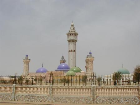 grand mosqu&eacute; du monde a touba